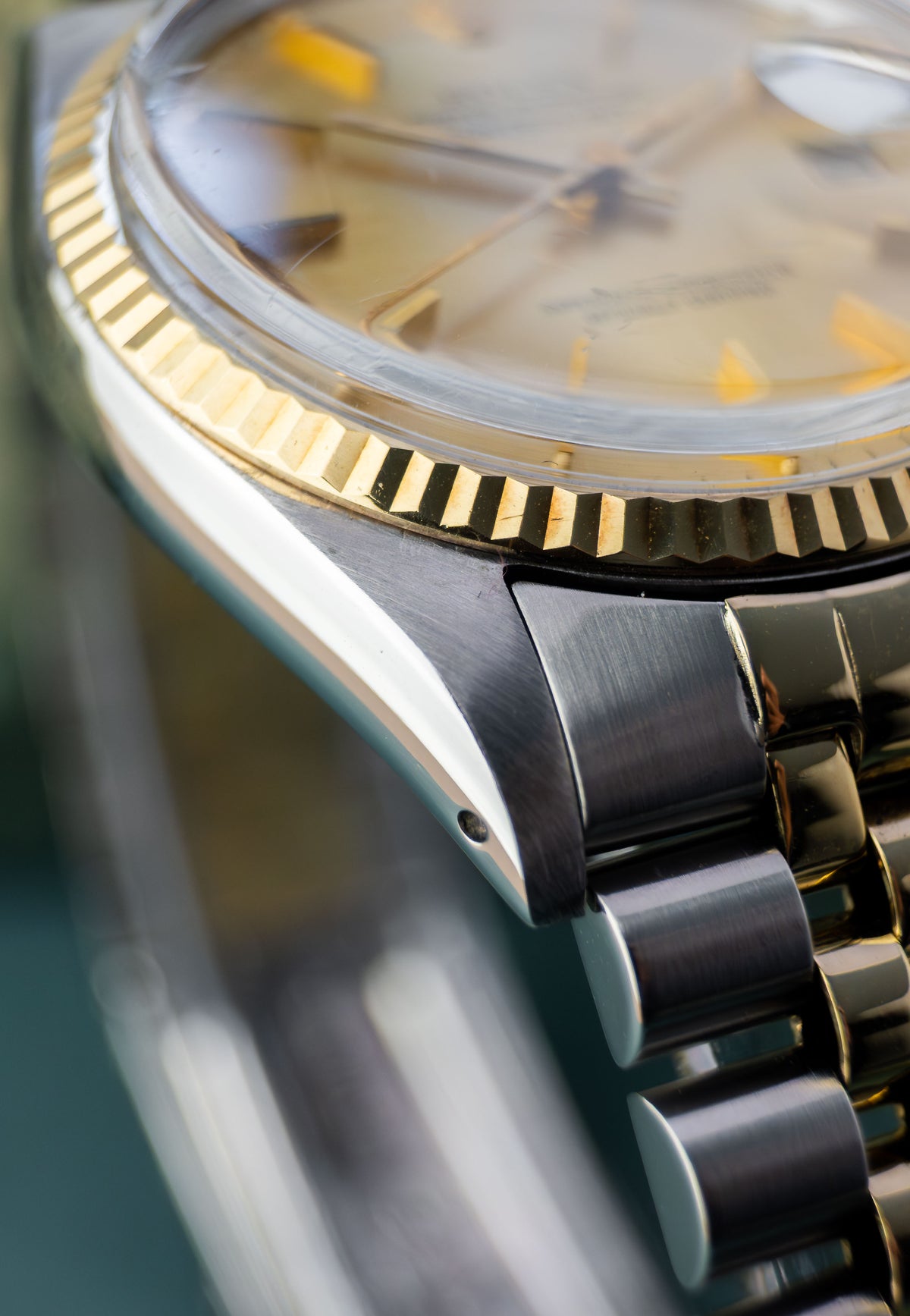 Rolex Datejust 36 Ref.16013 | Jubilee Bracelet | Fluted Bezel | 1978 | Gold Linen Dial | Caliber 3035