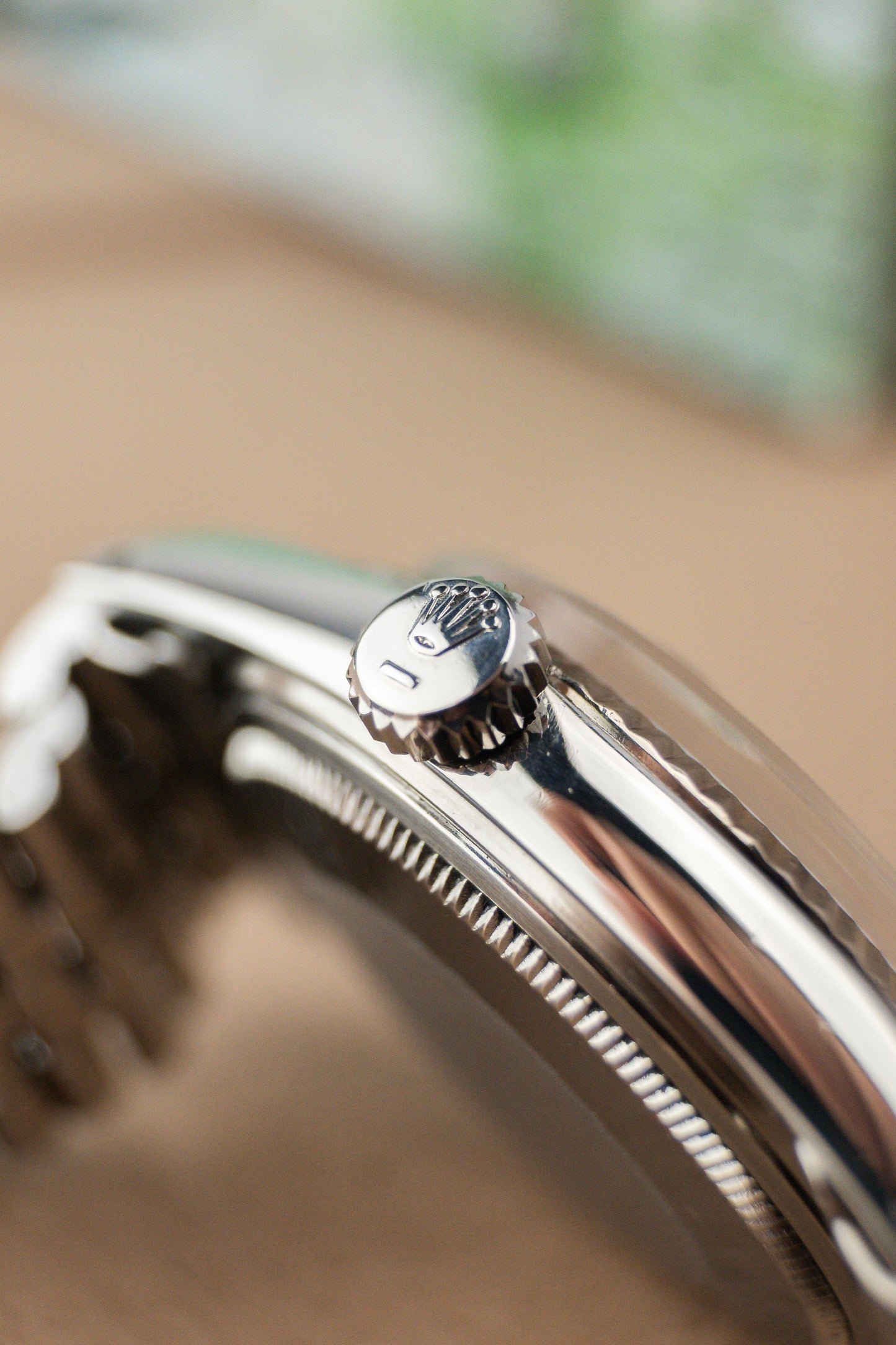 Rolex Oyster Perpetual Datejust 36 Ref. 1601 | 18K Whitegold Fluted Bezel | Jubilee Bracelet | Sharp Condition