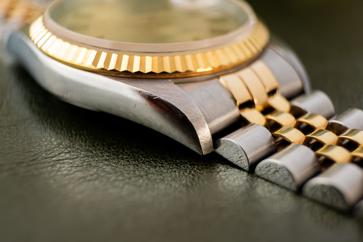 Rolex Datejust 36 Ref.16233 | Jubilee Bracelet | Fluted Bezel | 1996 | Gold Dial | Caliber 3035 | Unpolished