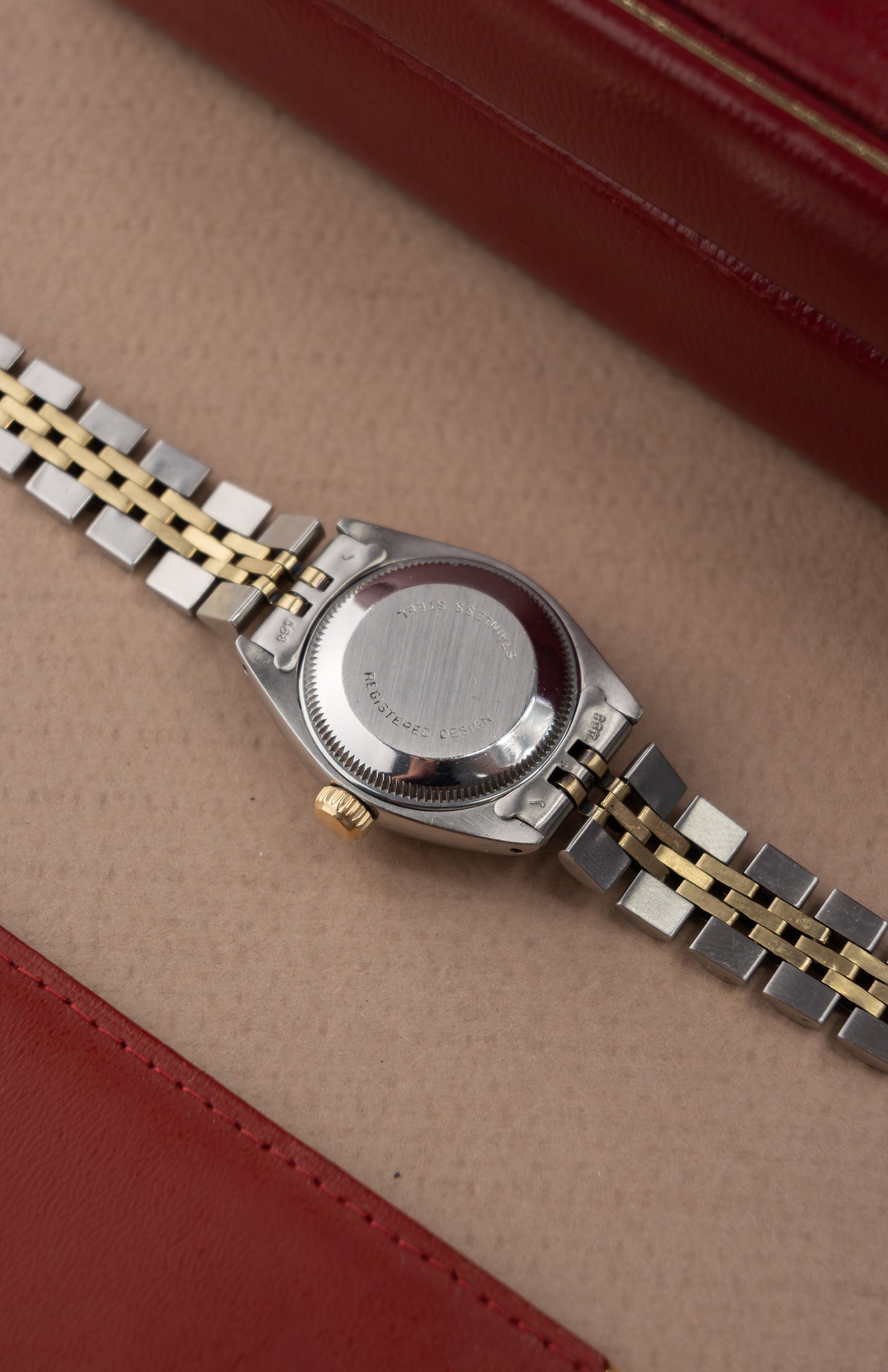 Rolex Oyster Perpetual Date 24