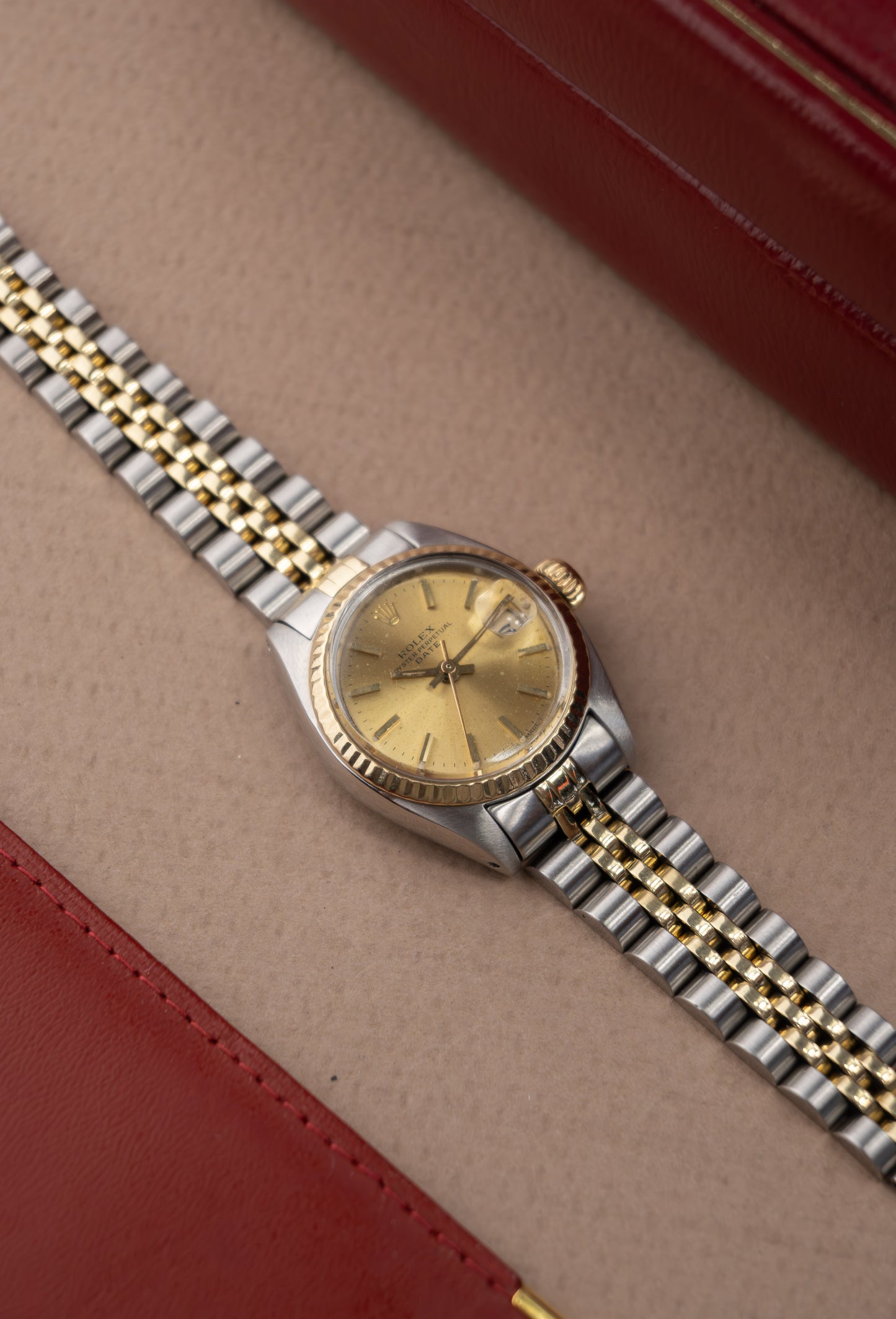 Rolex Oyster Perpetual Date 24
