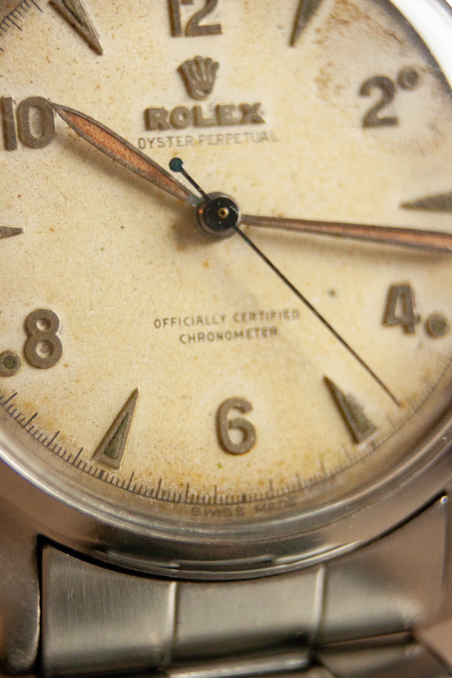 Rolex Oyster Perpetual 34 'Semi Bubbleback'