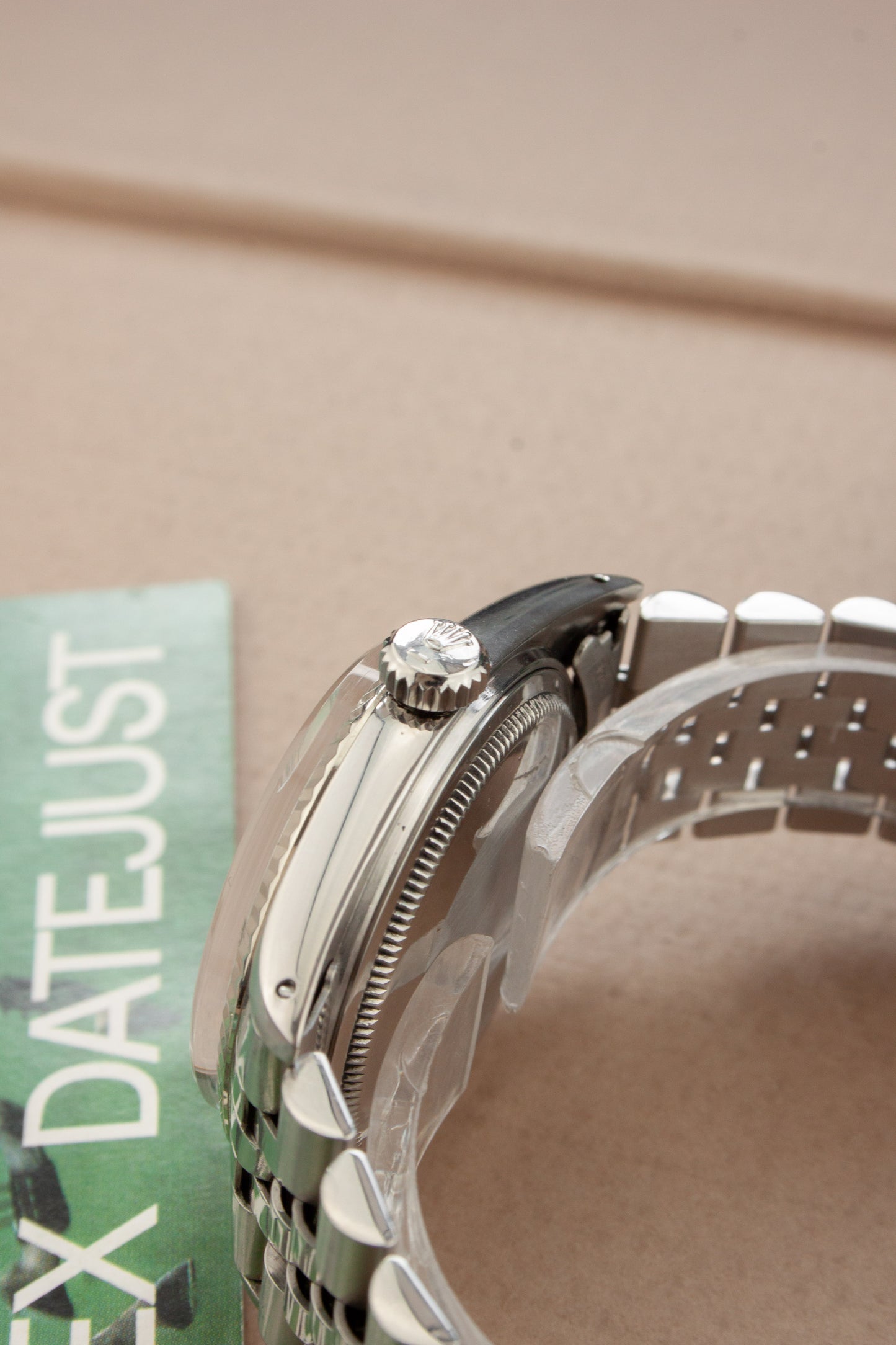 Rolex Oyster Perpetual Datejust 36 'Silver linen'