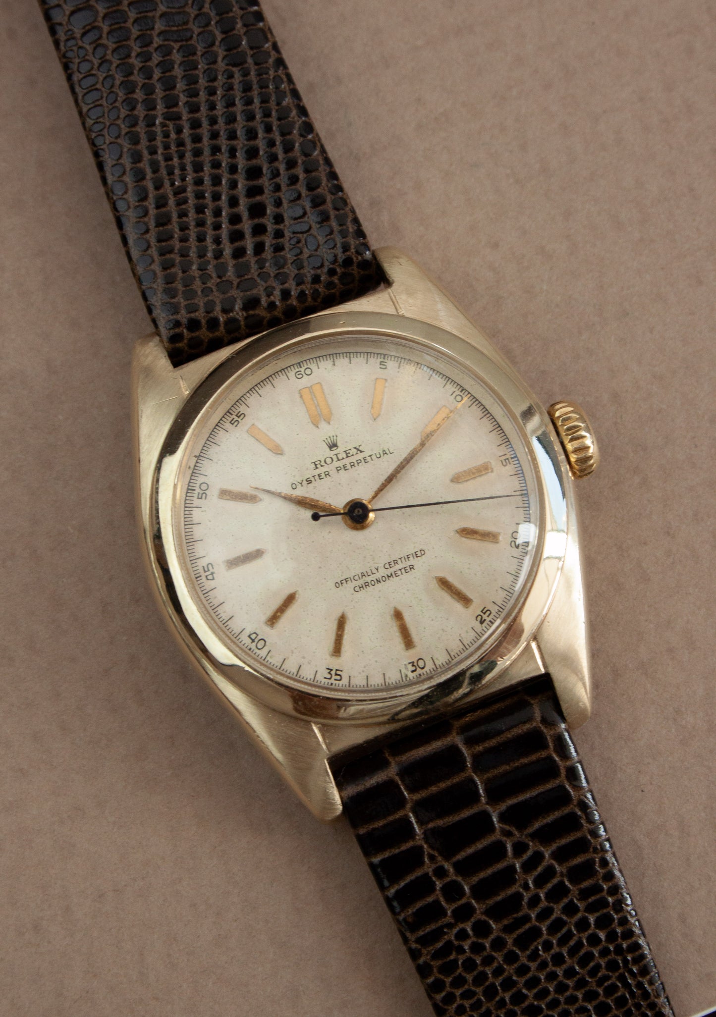 Rolex Oyster Perpetual Bubbleback 32 '18k'