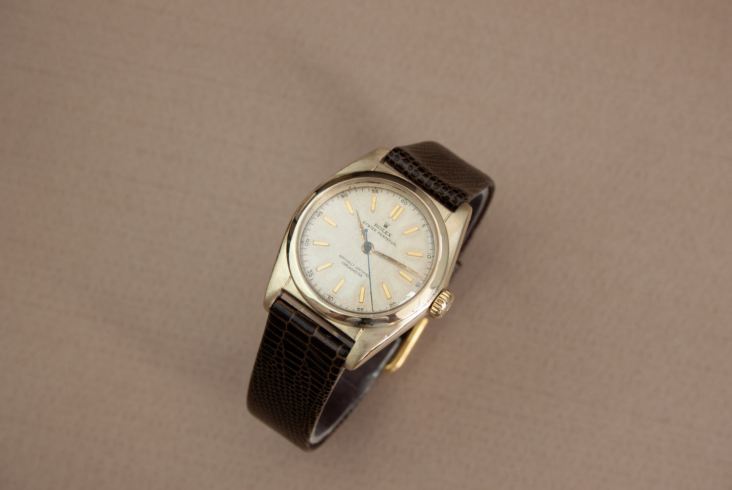 Rolex Oyster Perpetual Bubbleback 32 '18k'