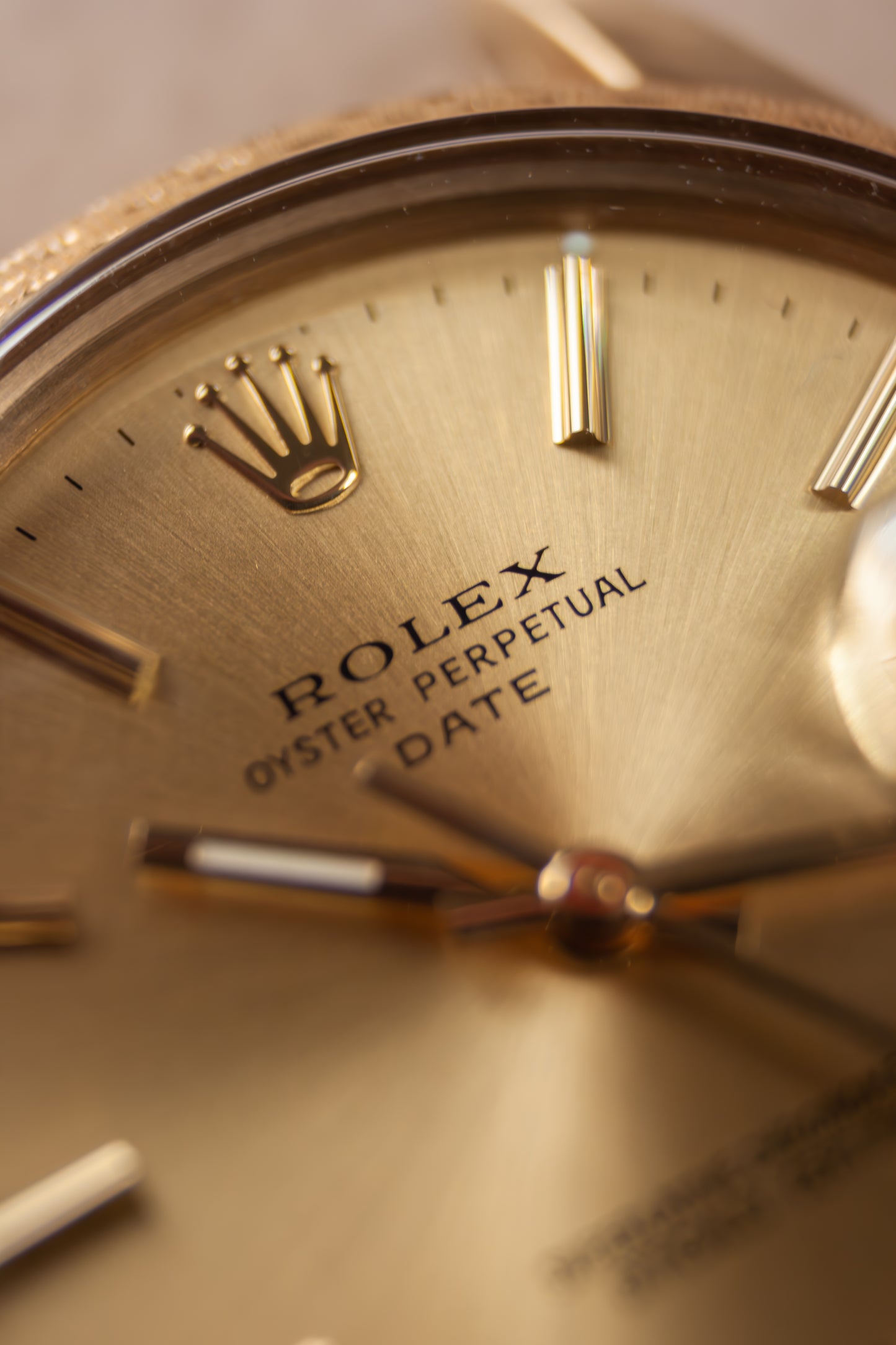 Rolex Oyster Perpetual 34 'Décor Moiré'