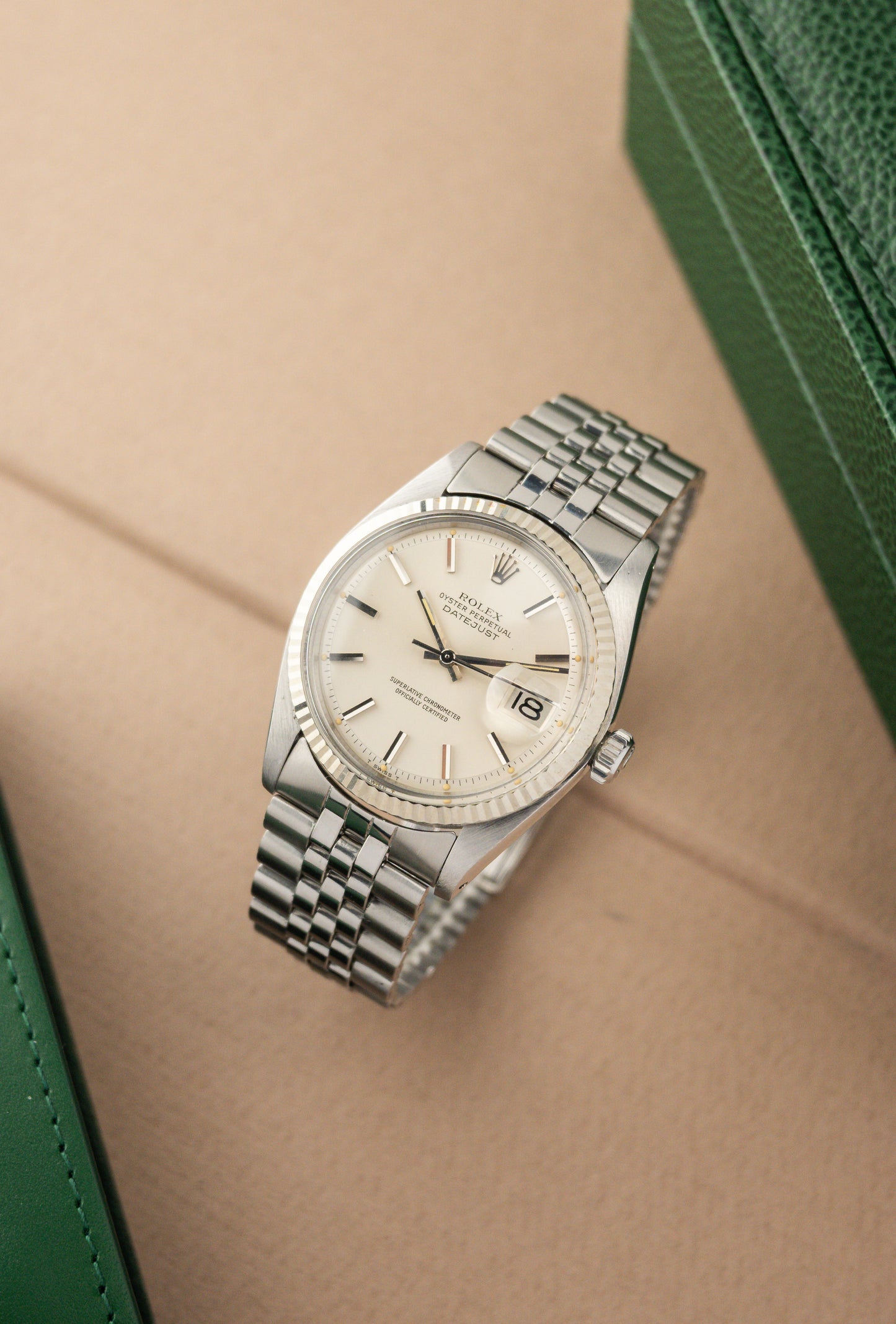 Rolex Oyster Perpetual Datejust 36 Ref. 1601 | 18K Whitegold Fluted Bezel | Jubilee Bracelet | Sharp Condition