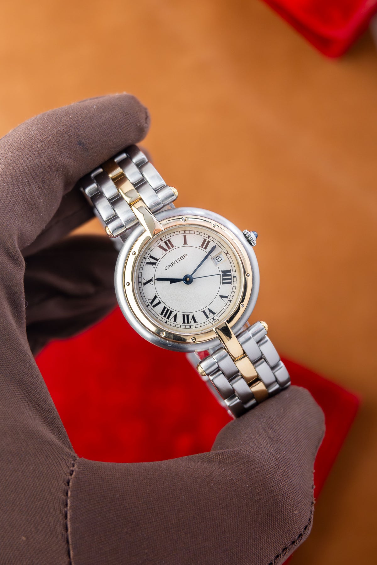 Cartier Panthère Ronde ‘Large’ Ref. 8396 | 18K Yellow Gold | White Dial