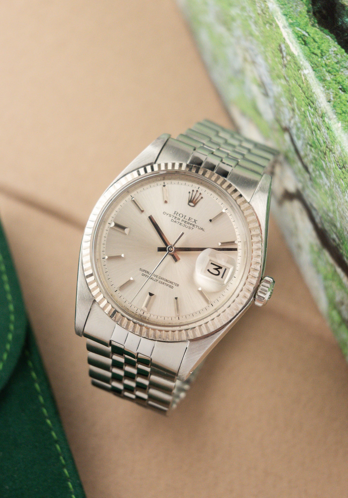 Rolex Oyster Perpetual Datejust 36 Ref. 1601 | 18K Whitegold Fluted Bezel | Jubilee Bracelet | Sharp Condition