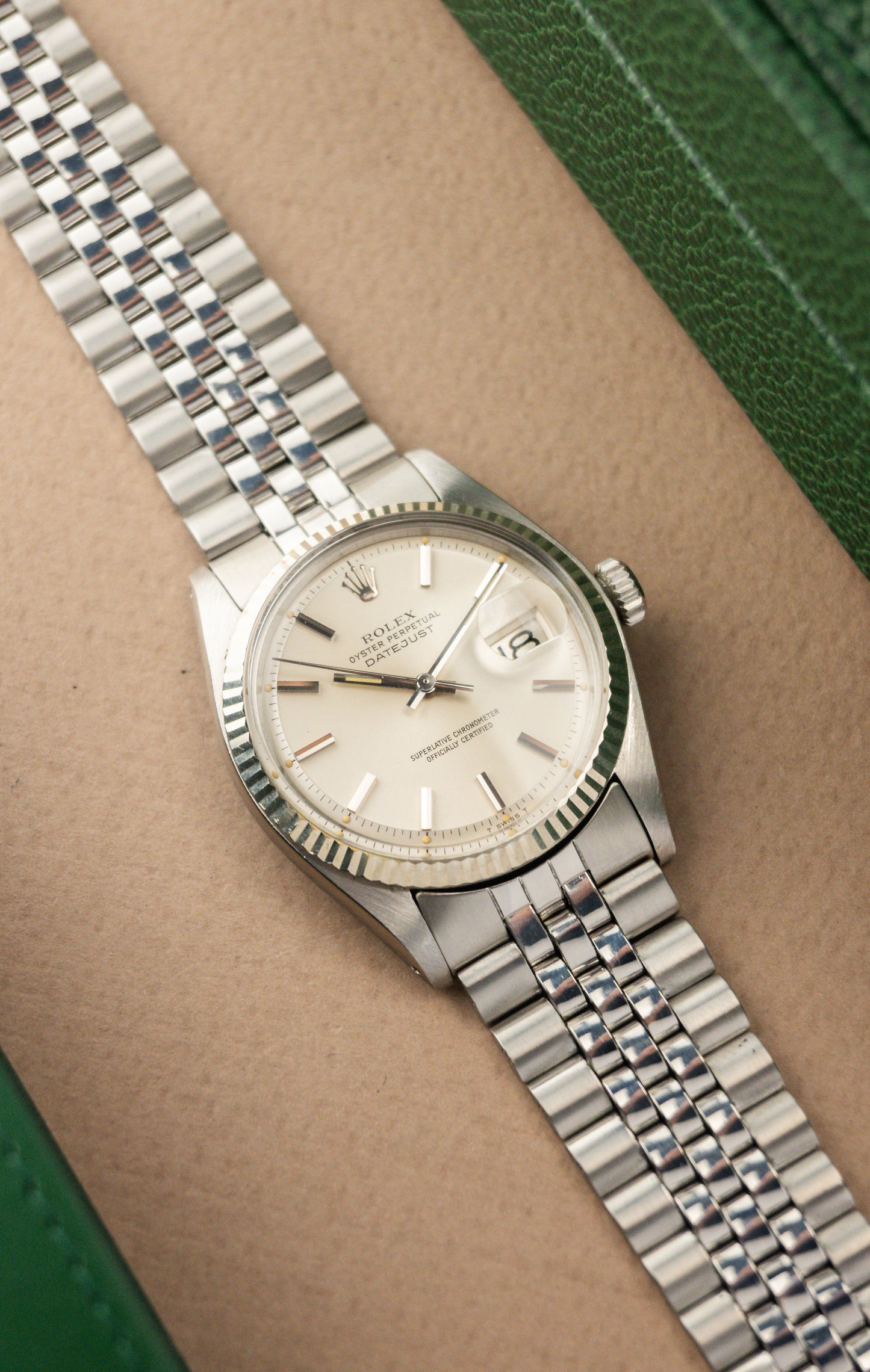Rolex Oyster Perpetual Datejust 36 Ref. 1601 | 18K Whitegold Fluted Bezel | Jubilee Bracelet | Sharp Condition