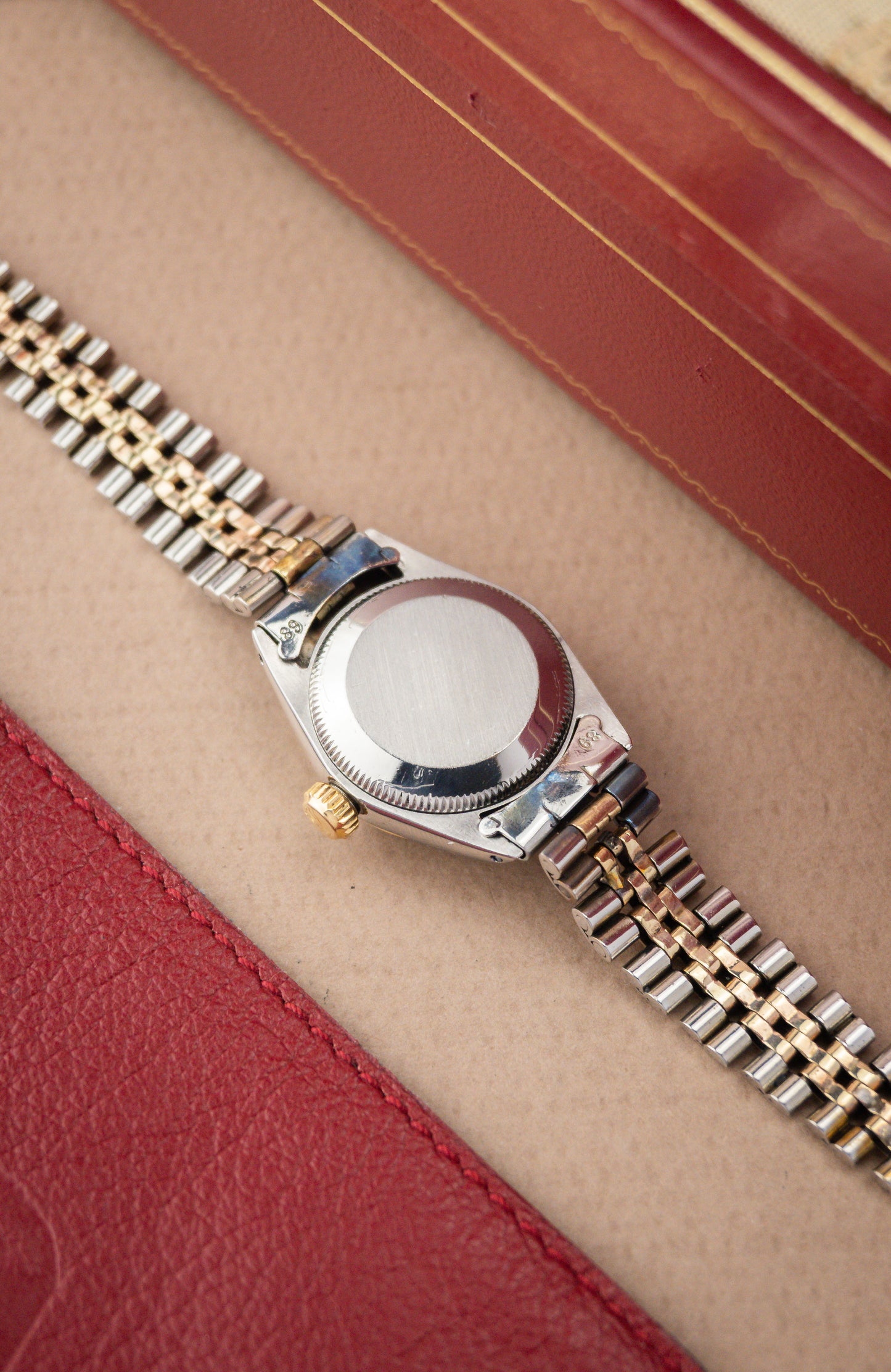 Rolex Oyster Perpetual Date 26 | Jubilee Bracelet | 18K Gold | Lady Datejust | Ref. 6516