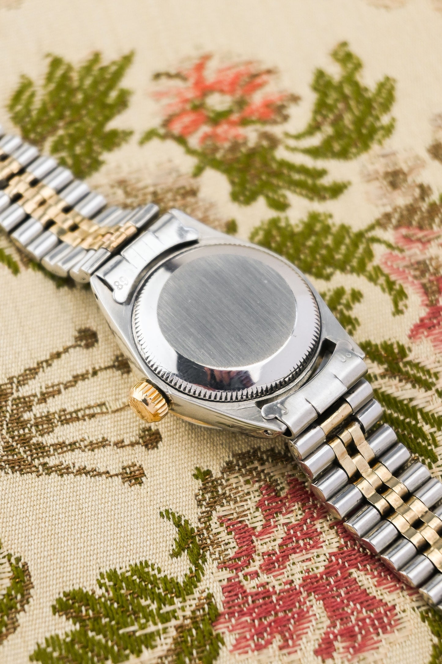 Rolex Oyster Perpetual Date 26 ref. 6516 | Roman Dial | Smooth Bezel | Jubilee Bracelet