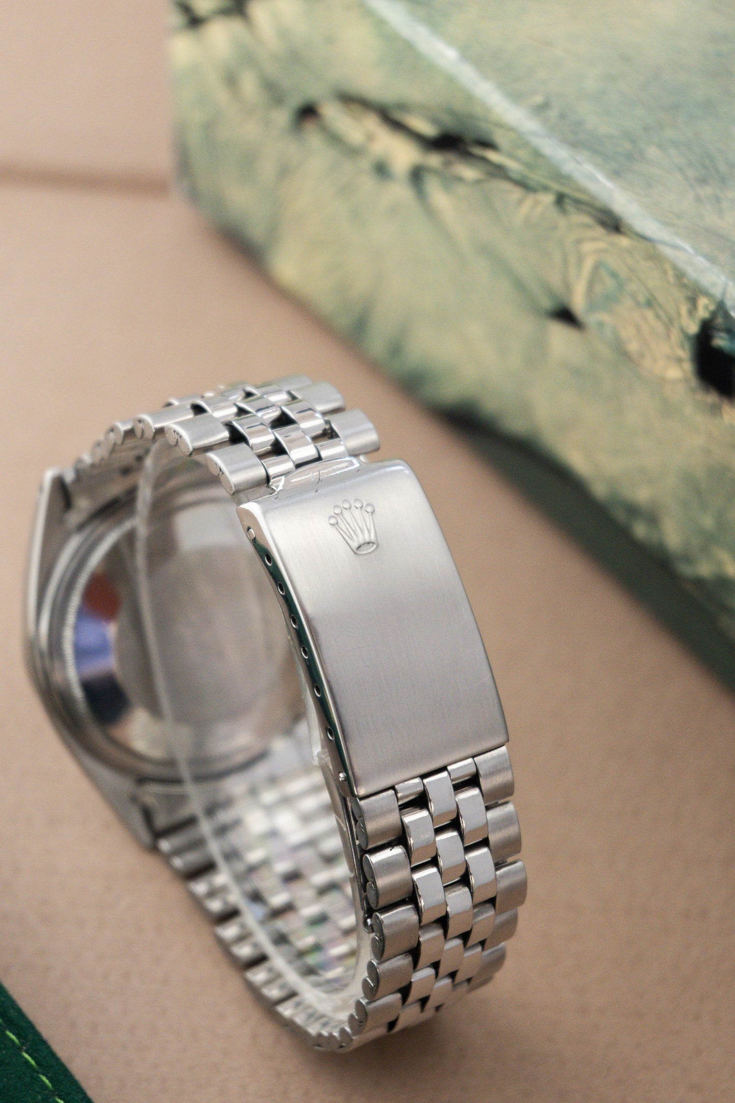 Rolex Oyster Perpetual Datejust 36 Ref. 1601 | 18K Whitegold Fluted Bezel | Jubilee Bracelet | Sharp Condition