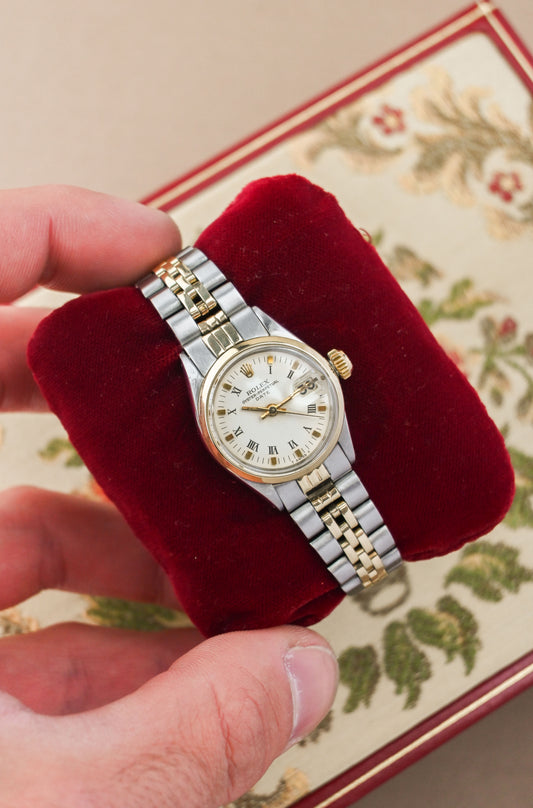 Rolex Oyster Perpetual Date 26 ref. 6516 | Roman Dial | Smooth Bezel | Jubilee Bracelet