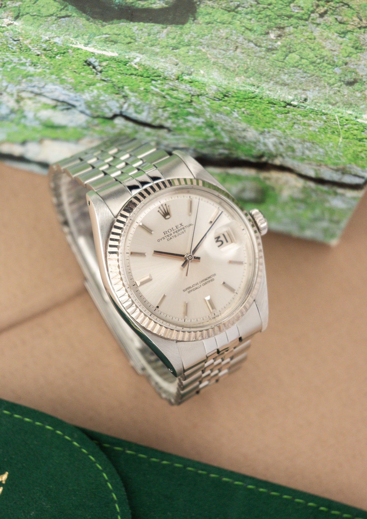 Rolex Oyster Perpetual Datejust 36 Ref. 1601 | 18K Whitegold Fluted Bezel | Jubilee Bracelet | Sharp Condition