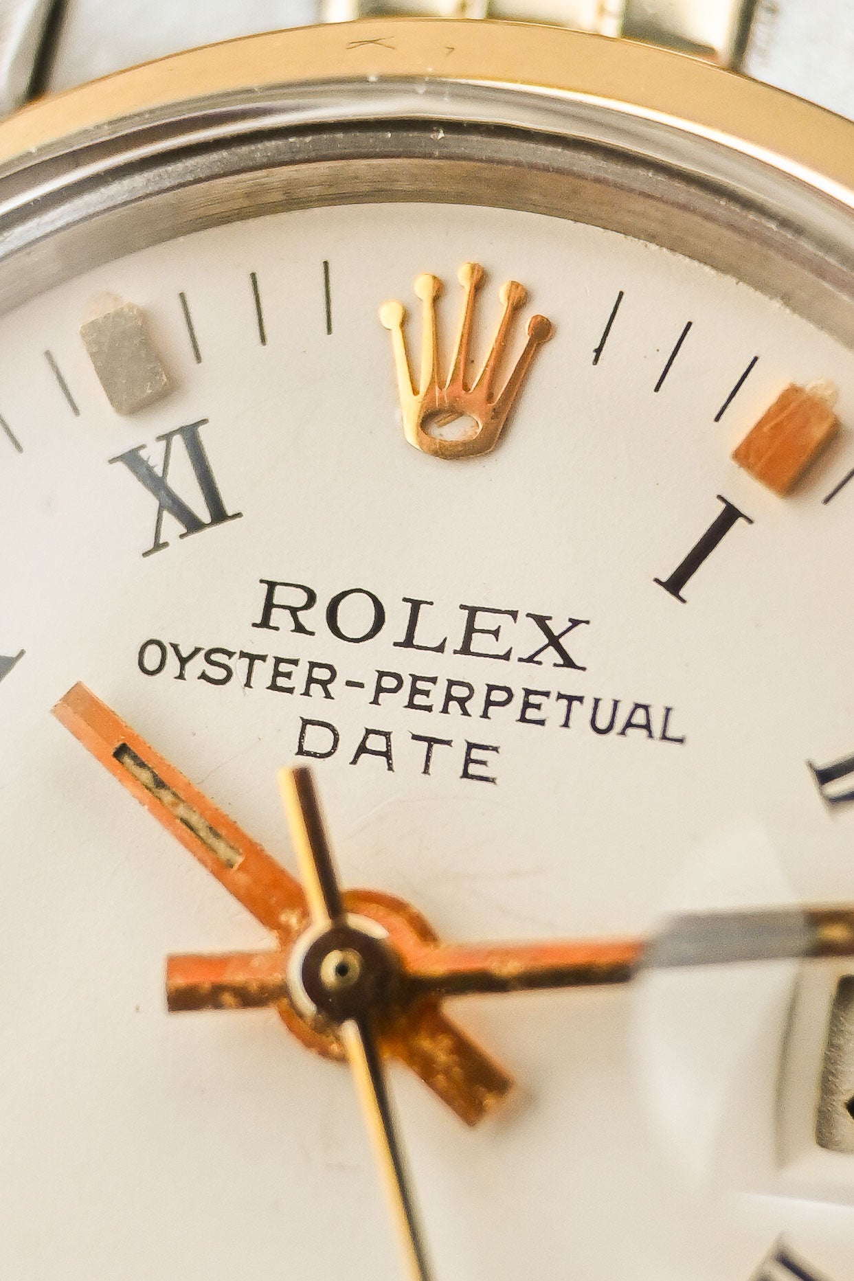 Rolex Oyster Perpetual Date 26 ref. 6516 | Roman Dial | Smooth Bezel | Jubilee Bracelet