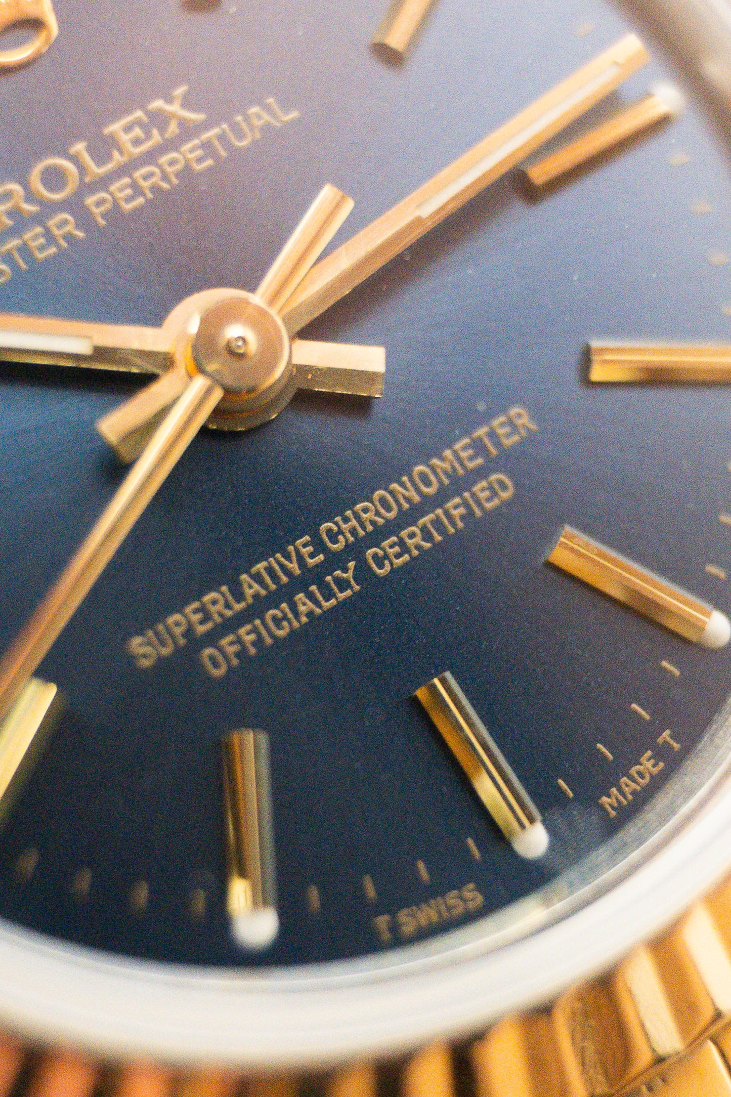 Rolex Oyster Perpetual 26 ref. 67193 | Blue Dial | Fluted Bezel Jubilee Bracelet | Serviced