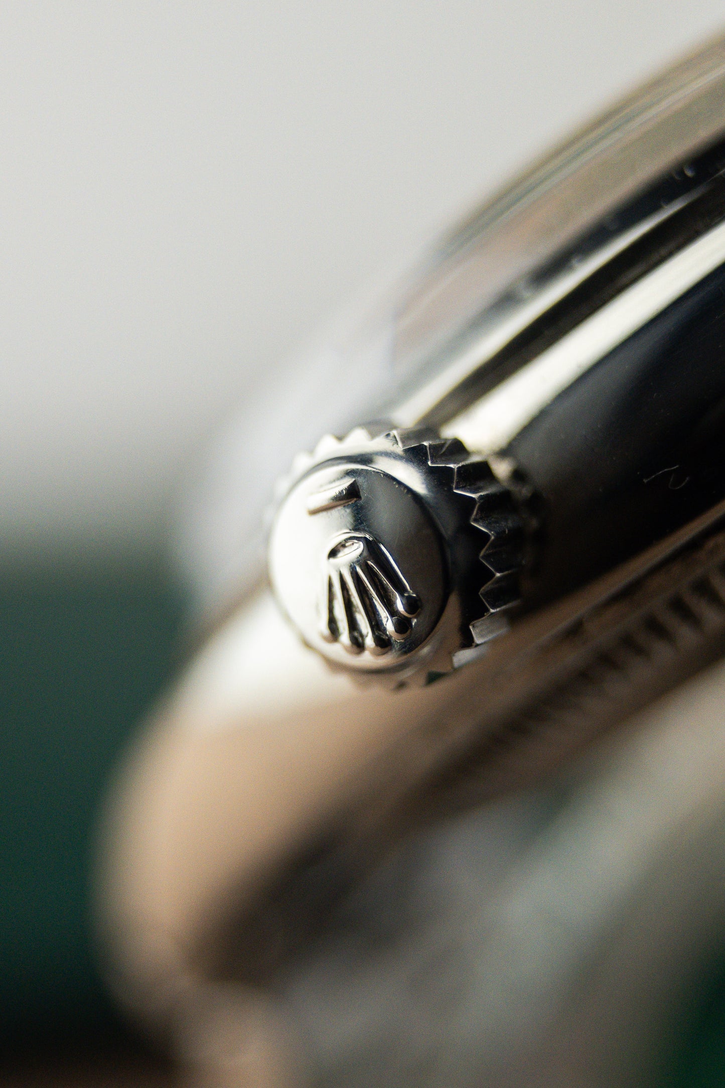 Rolex Oyster Perpetual 34 Ref. 6564 | Automatic | Claw Marks Dauphine Hands | Swiss