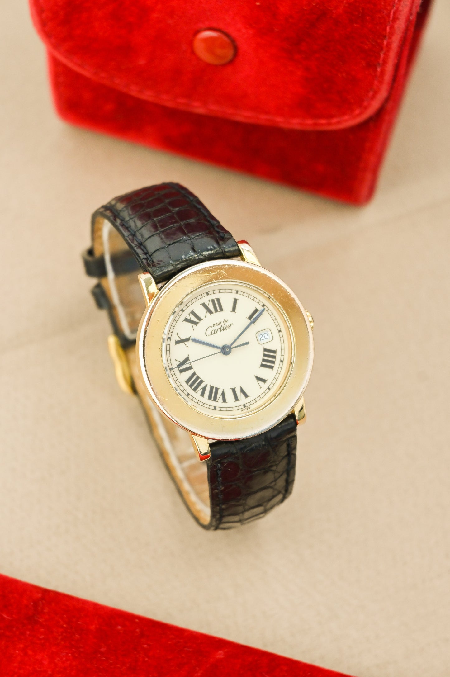 Cartier Must de Ronde | Ref. 18001 | Roman Dial | Date Function | Blue Hands