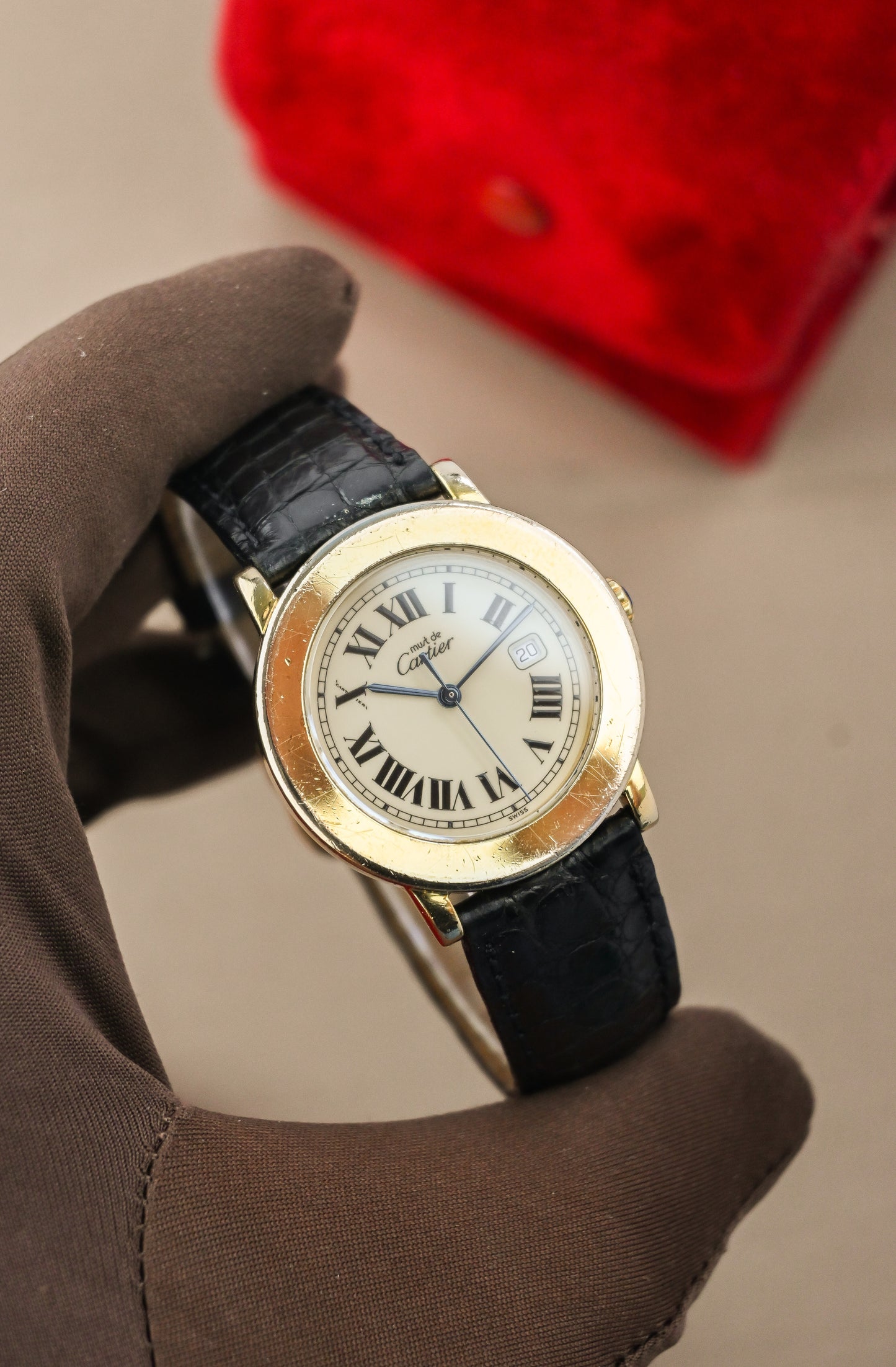Cartier Must de Ronde | Ref. 18001 | Roman Dial | Date Function | Blue Hands