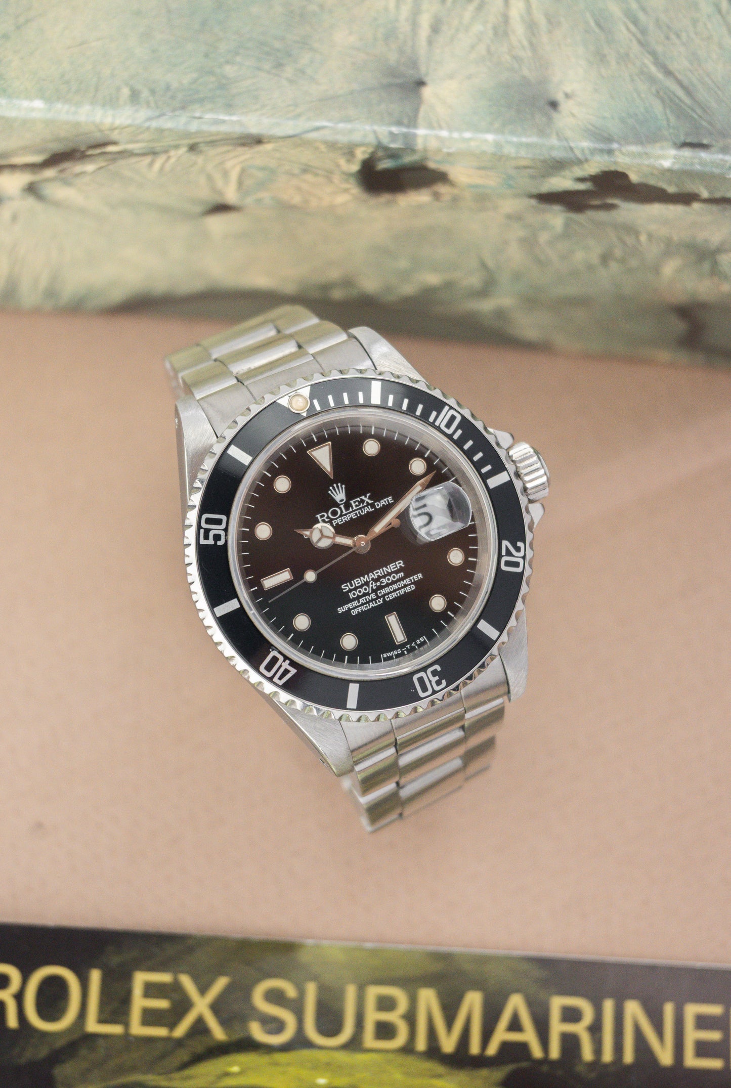 Rolex Submariner 40 | Ref. 16610 | Date | Black Gloss Dial | Sharp Condition