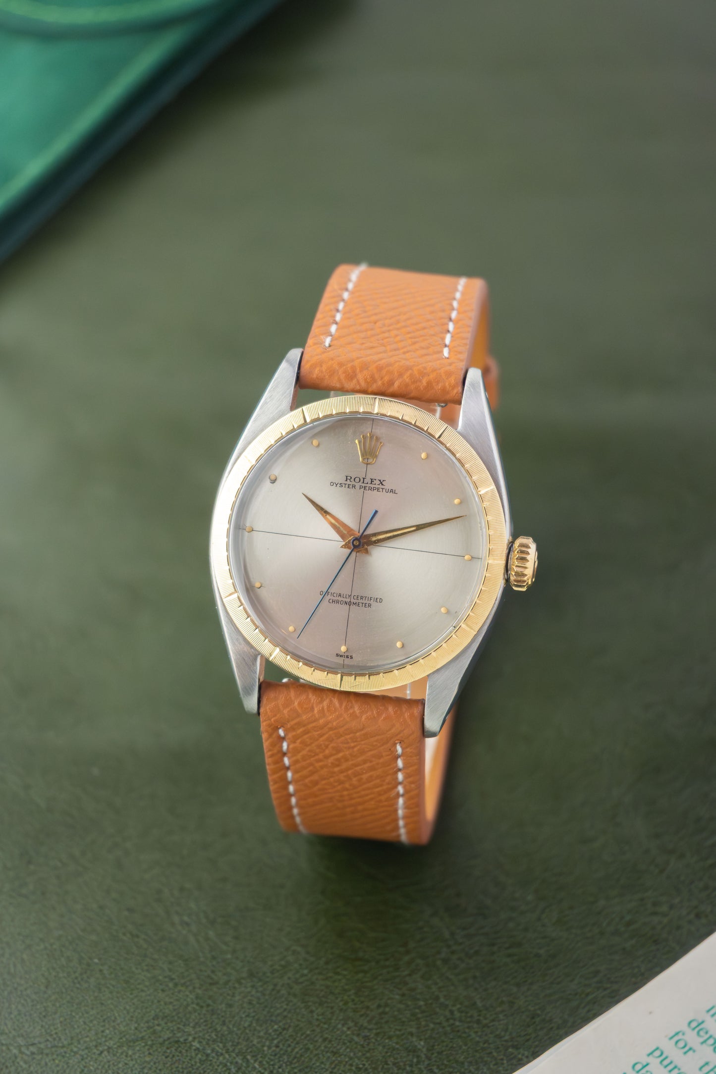Rolex Oyster Perpetual Zephyr 34 Ref. 6582 | Crosshair Dial | 18K Yellow Gold Bezel | Leather Strap | Butterfly Movement Cal. 1030 |Sharp Condition