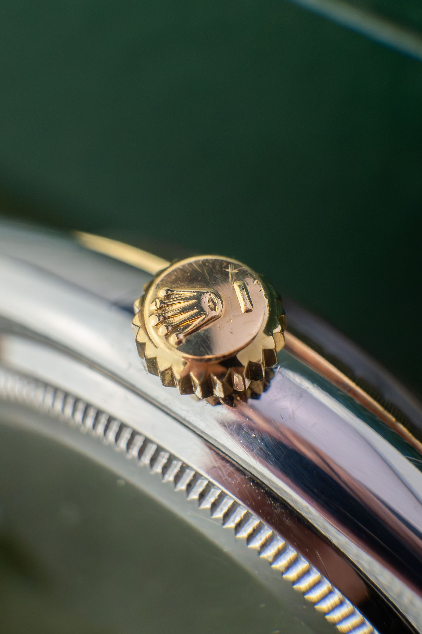 Rolex Oyster Perpetual Zephyr 34 Ref. 6582 | Crosshair Dial | 18K Yellow Gold Bezel | Leather Strap | Butterfly Movement Cal. 1030 |Sharp Condition