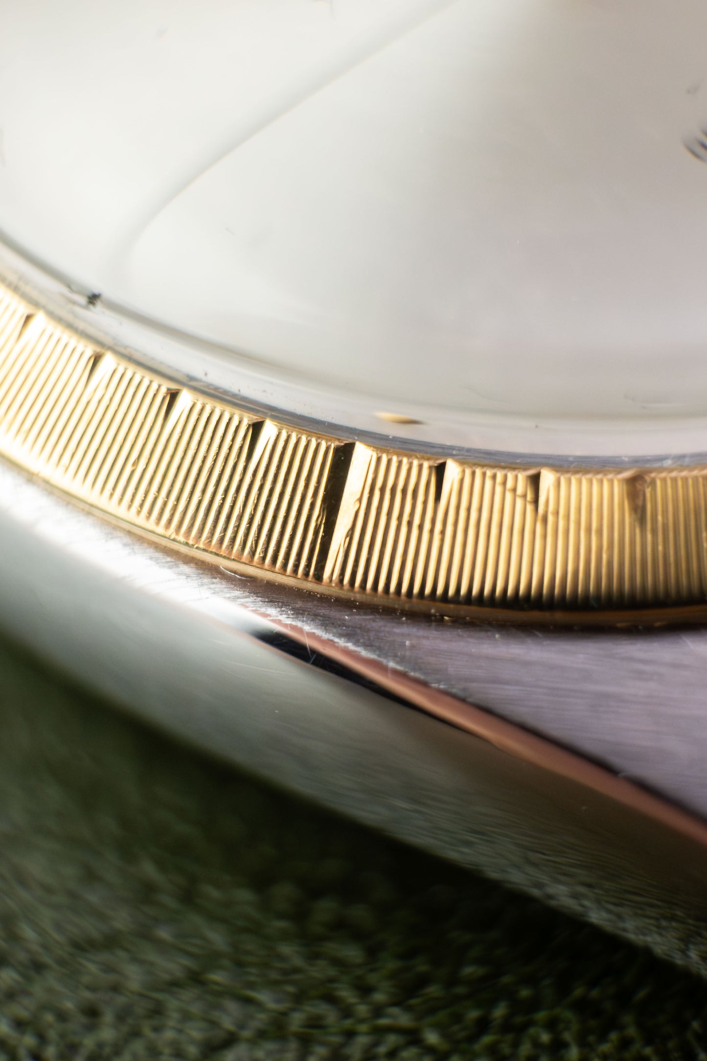 Rolex Oyster Perpetual Zephyr 34 Ref. 6582 | Crosshair Dial | 18K Yellow Gold Bezel | Leather Strap | Butterfly Movement Cal. 1030 |Sharp Condition