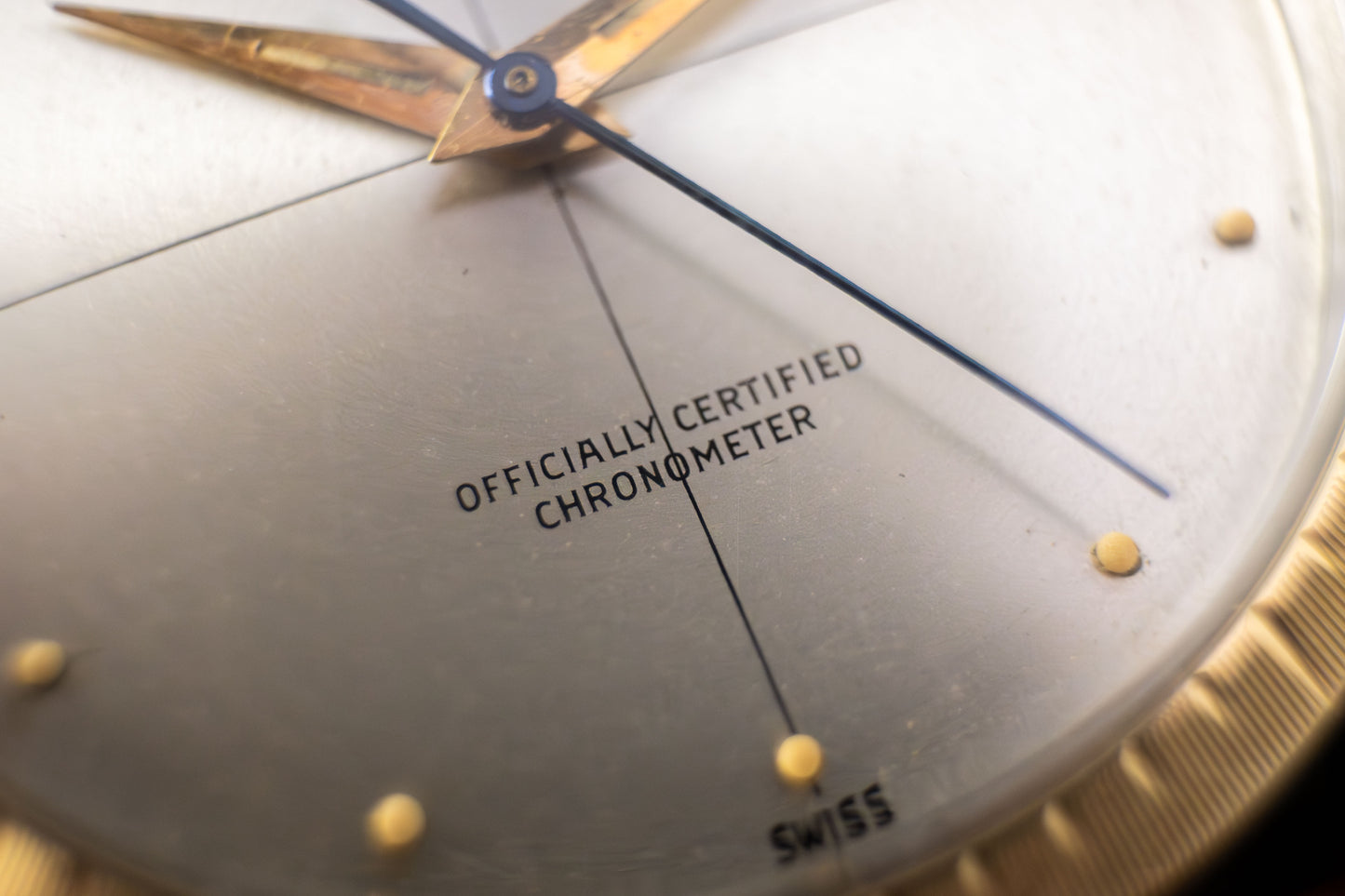 Rolex Oyster Perpetual Zephyr 34 Ref. 6582 | Crosshair Dial | 18K Yellow Gold Bezel | Leather Strap | Butterfly Movement Cal. 1030 |Sharp Condition