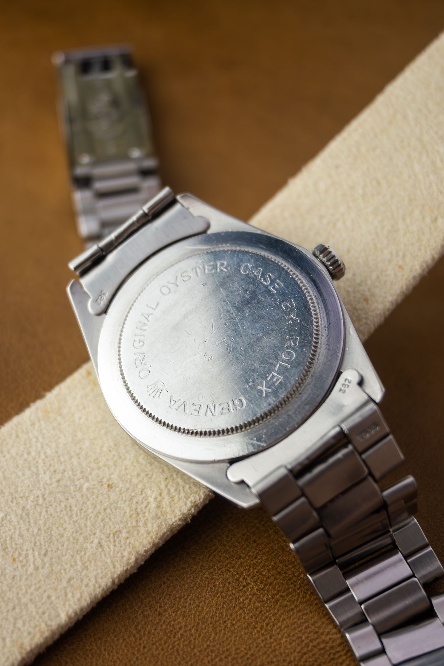 Tudor Date Day 38 'Jumbo' Ref. 7017 | Blue Dial | Rolex Oyster Bracelet | Smooth Bezel | 1969