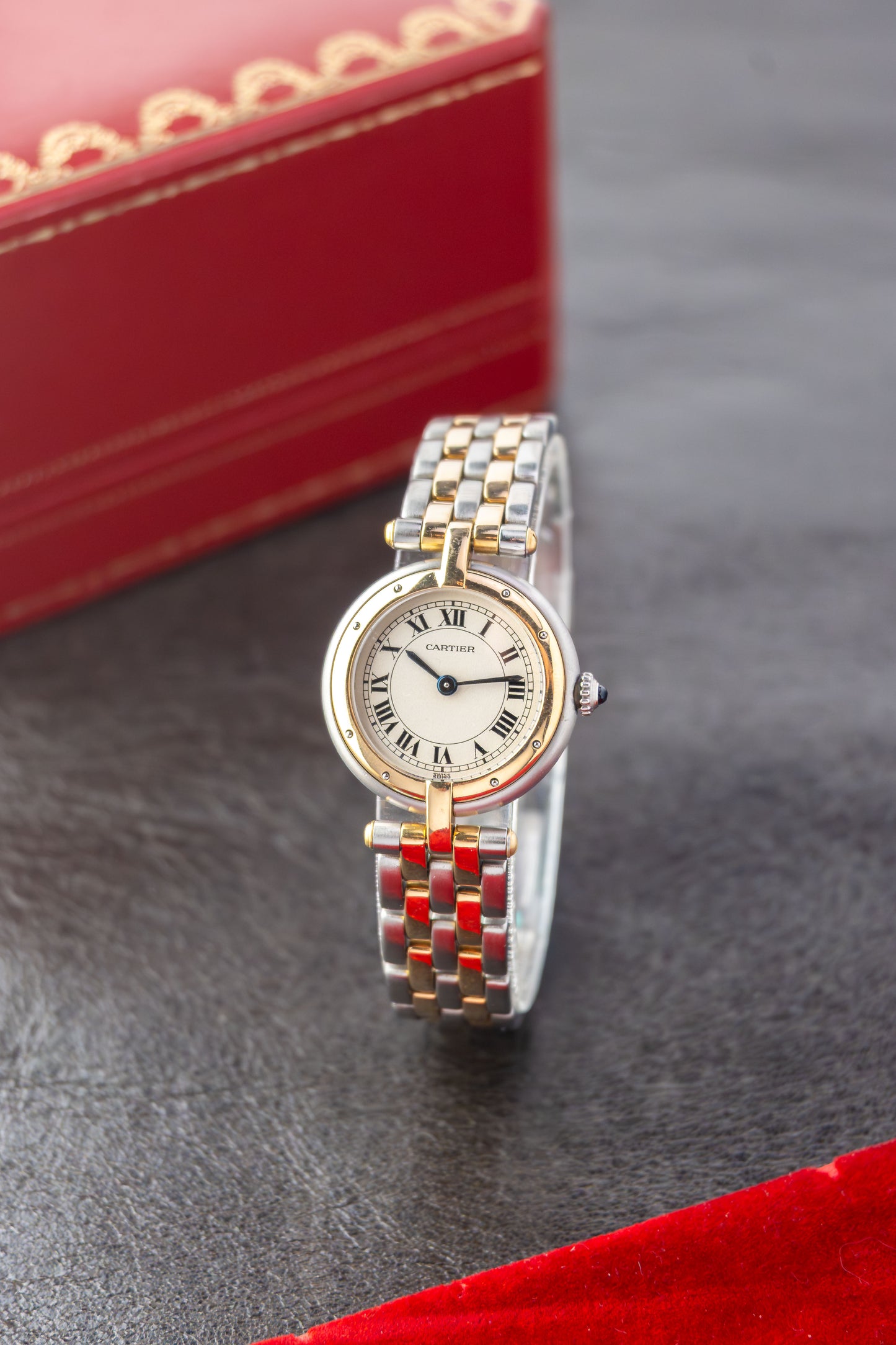 Cartier Panthère Ronde 'Small' Ref. 6692 | 18K Yellow Gold Bracelet | Quartz