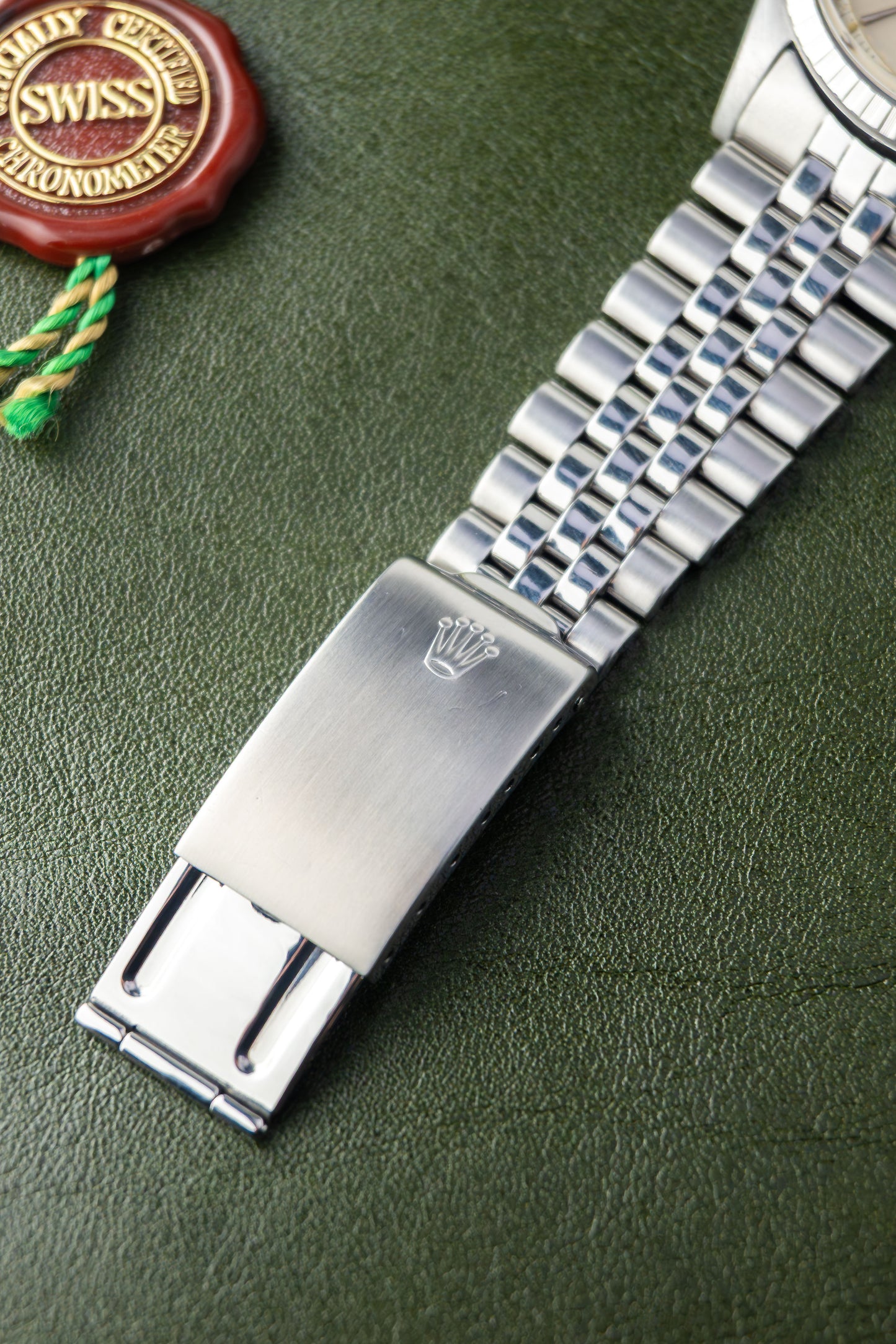 Rolex Oyster Perpetual Datejust 36 Ref. 1603 | Jubilee Bracelet | Engine Turned Bezel | Swiss Only Doorstop Dial1 | 962