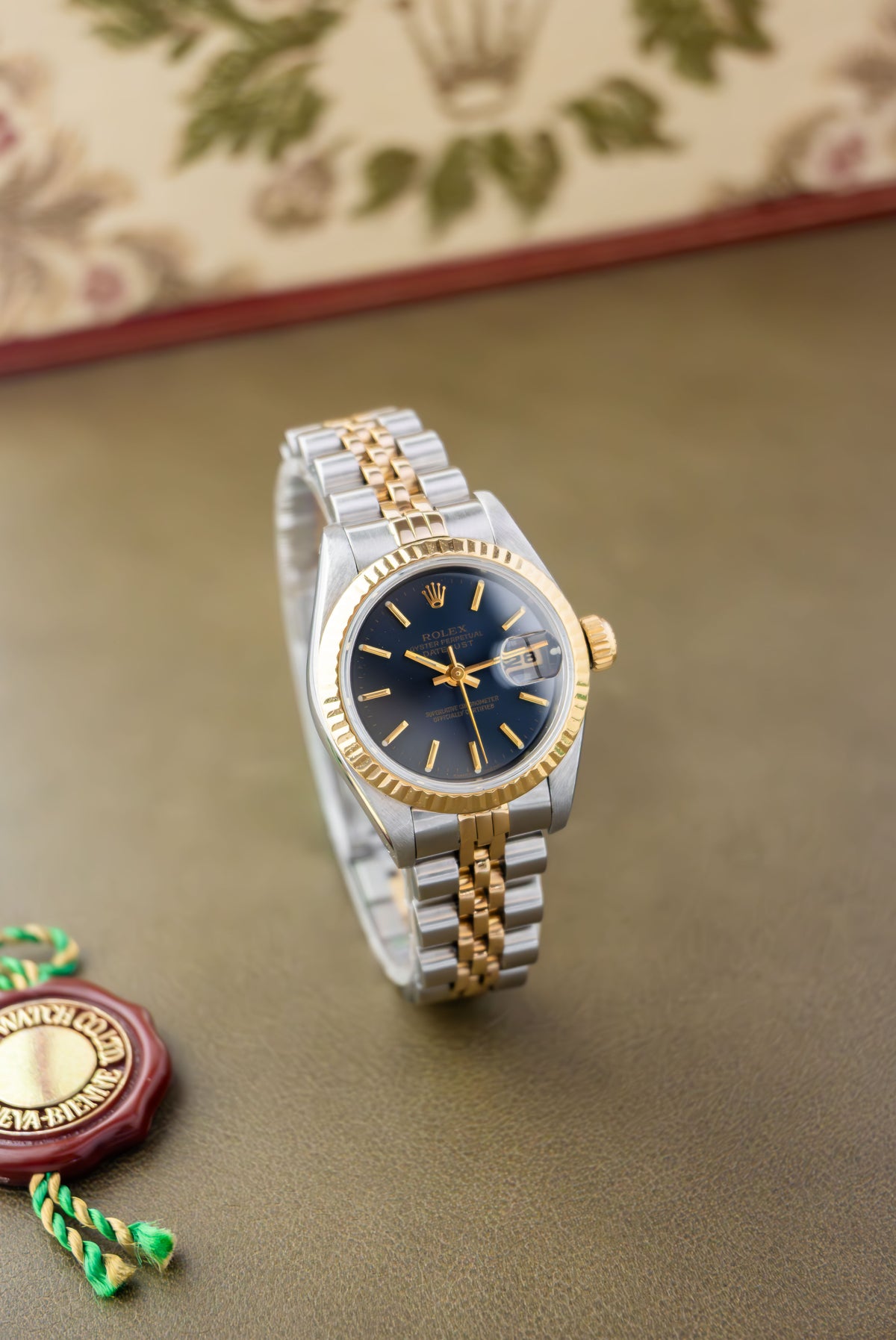 Rolex Oyster Perpetual Datejust 26 Ref. 69173 | Jubilee Bracelet | Fluted Bezel | Blue Dial | 1988