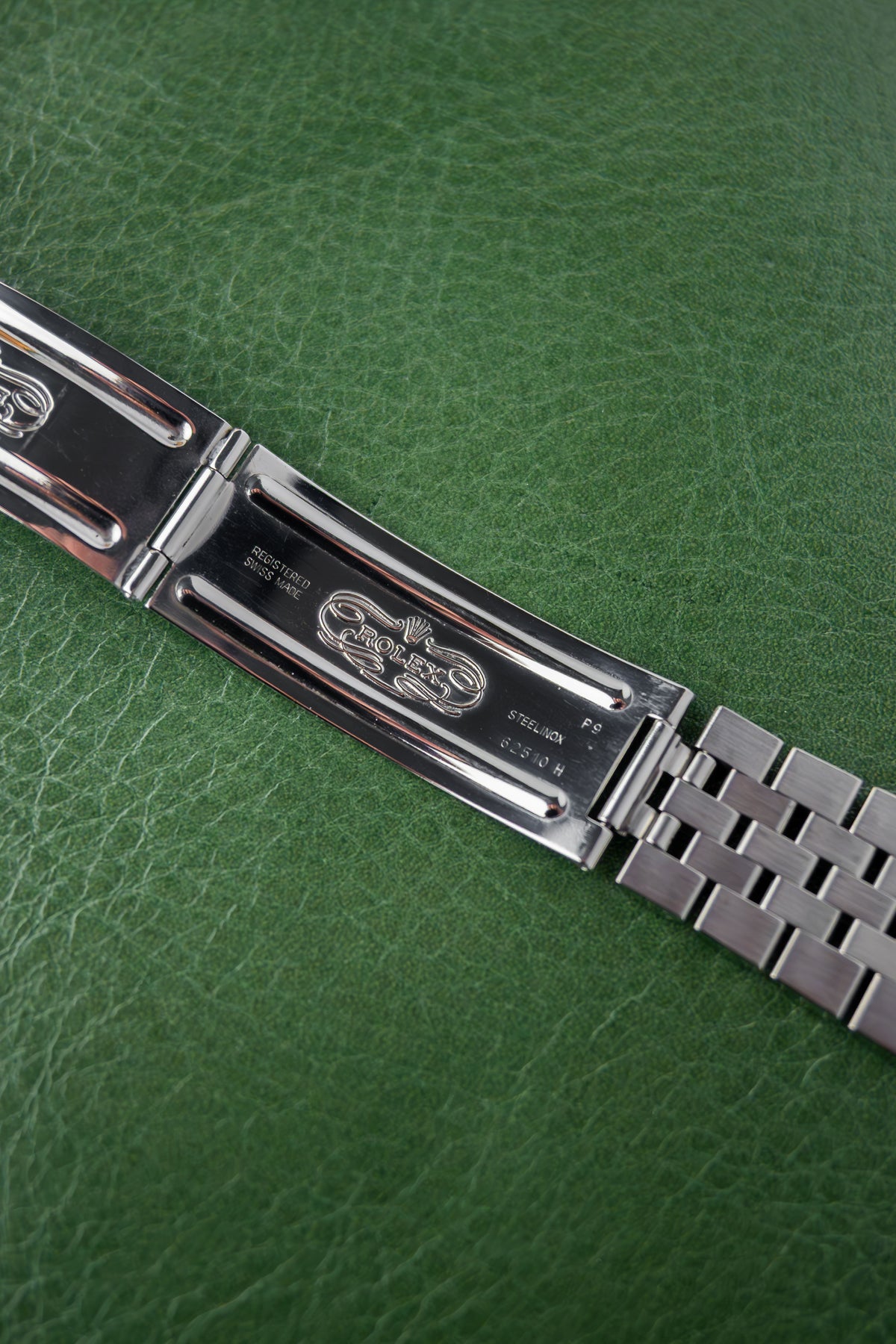 Rolex Datejust 36 Ref.16264 | Jubilee Bracelet | Turn O Graph Bezel | 1991 | Black Patina Dial | Caliber 3135