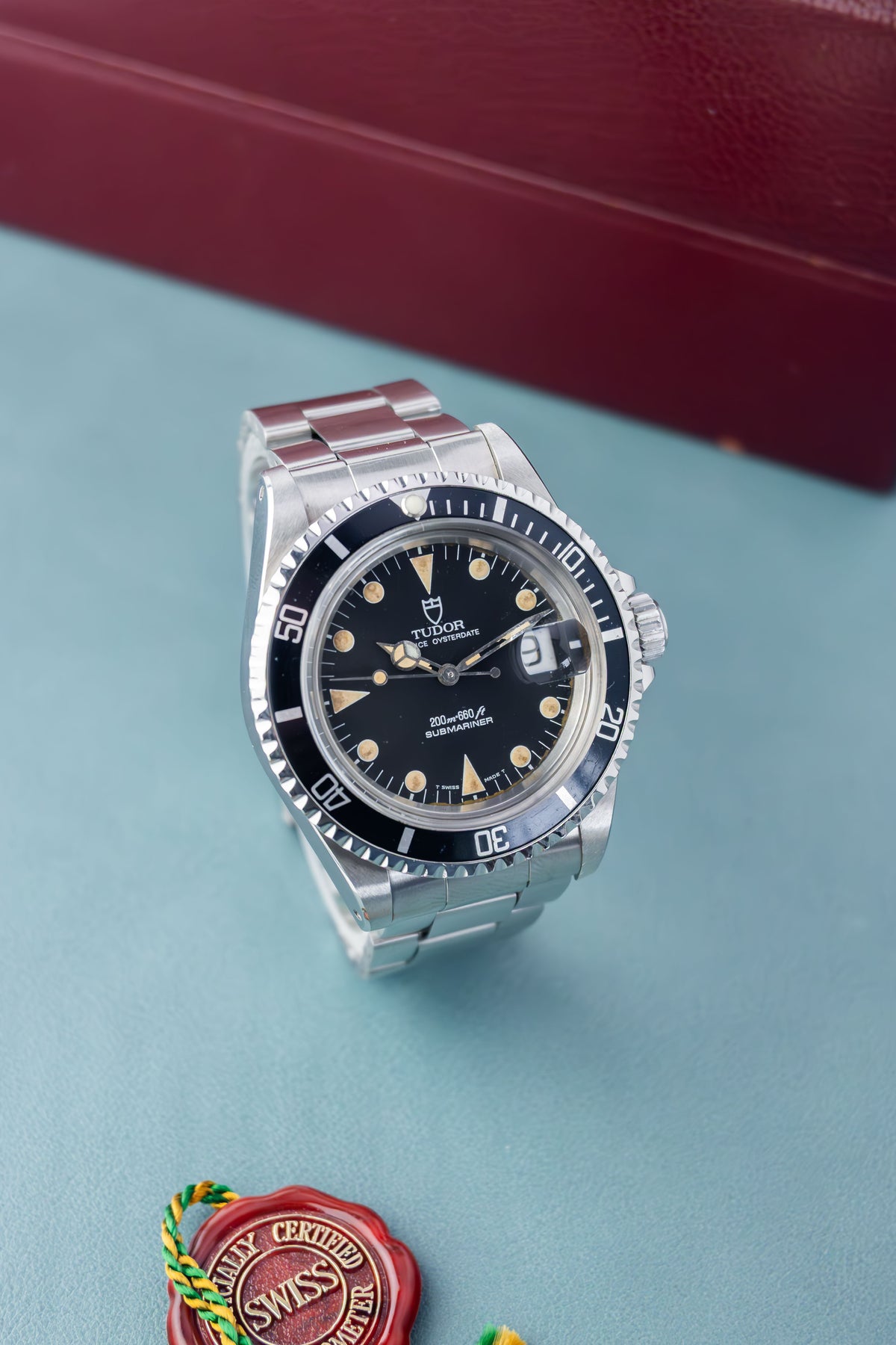 Tudor Submariner 40 Ref.79090 | Oyster Bracelet | 1992 | Black Dial | Patina Hour Marks | Caliber ETA 2824-2