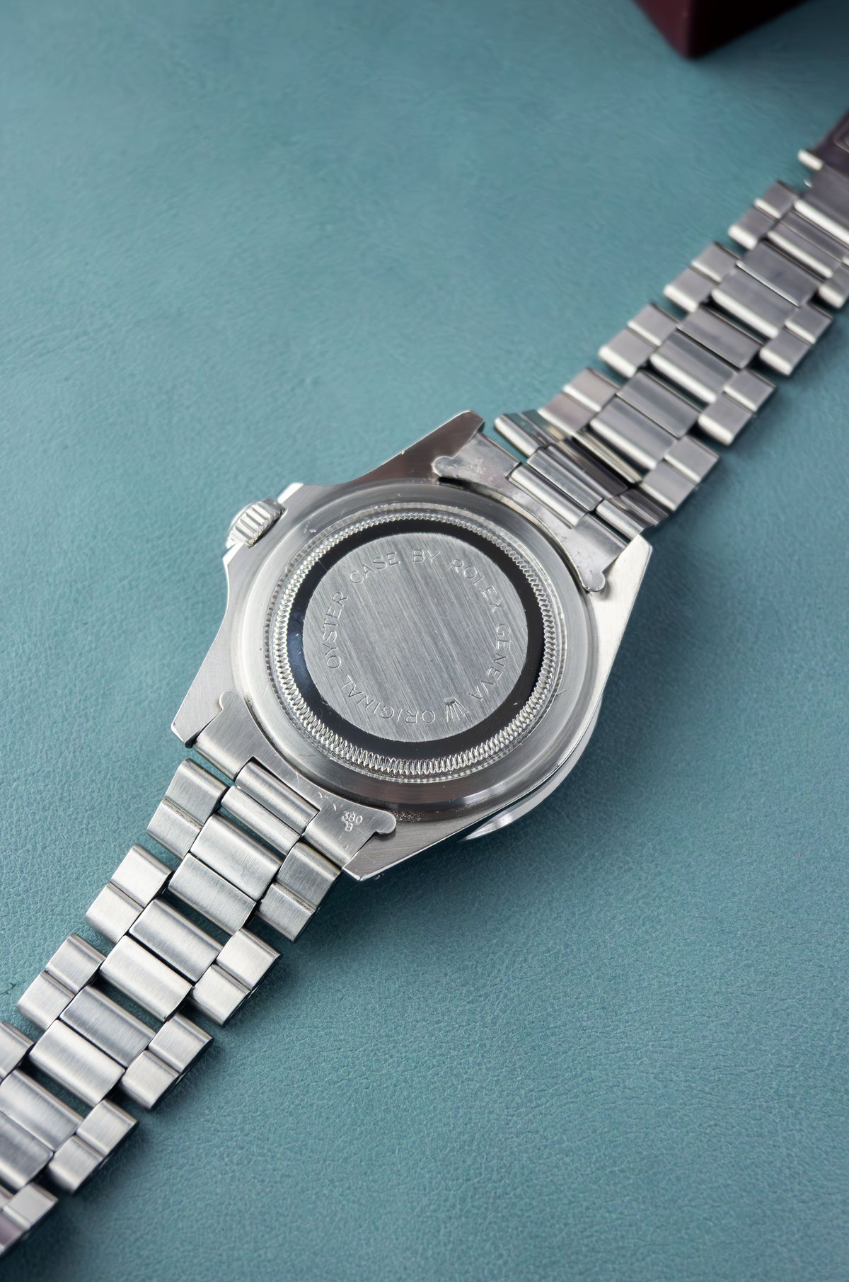 Tudor Submariner 40 Ref.79090 | Oyster Bracelet | 1992 | Black Dial | Patina Hour Marks | Caliber ETA 2824-2
