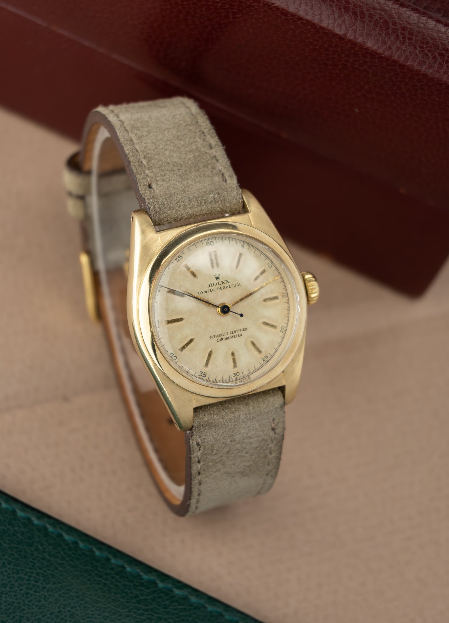 Rolex Oyster Perpetual Bubbleback 32 '18k'