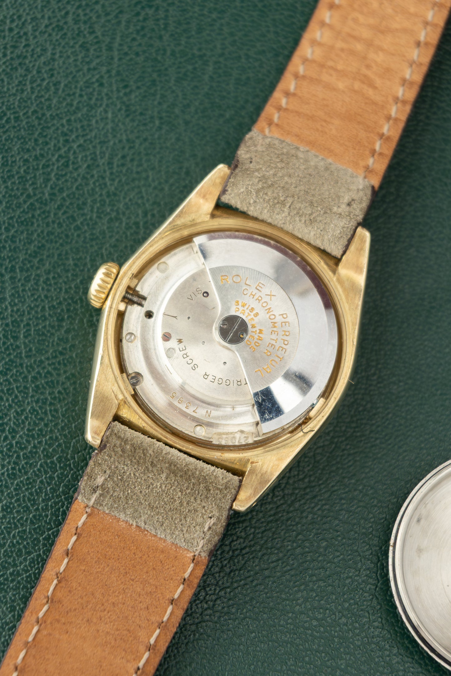 Rolex Oyster Perpetual Bubbleback 32 '18k'