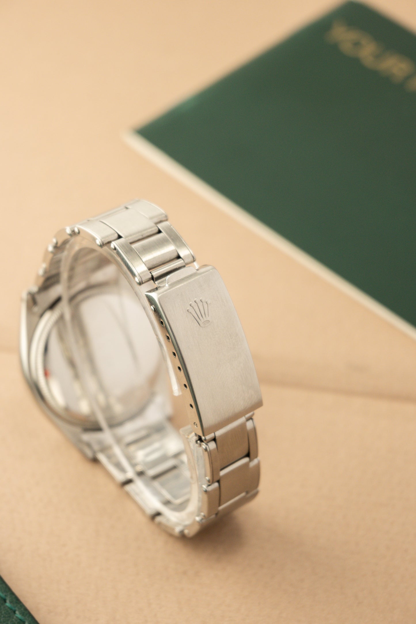 Rolex Big Semi Bubbleback Ref. 6084 | Non Screw Down Crown | Ovettone