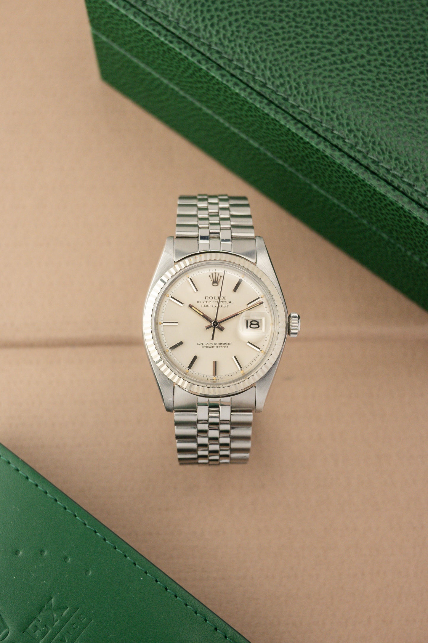 Rolex Oyster Perpetual Datejust 36 Ref. 1601 | 18K Whitegold Fluted Bezel | Jubilee Bracelet | Sharp Condition
