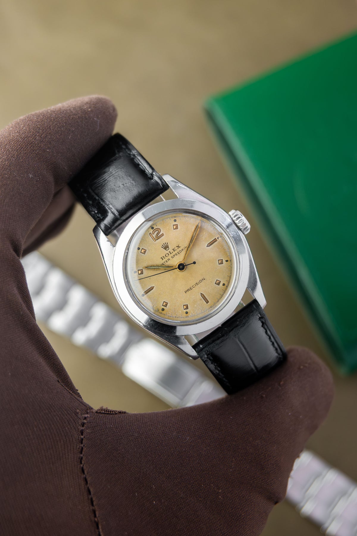 Rolex Oyster Speedking 30 Ref. 6020 | Black Leather Strap + Vintage RM Rivet Bracelet | Patina Swiss Dial | Sunken Hour Marks | 1952