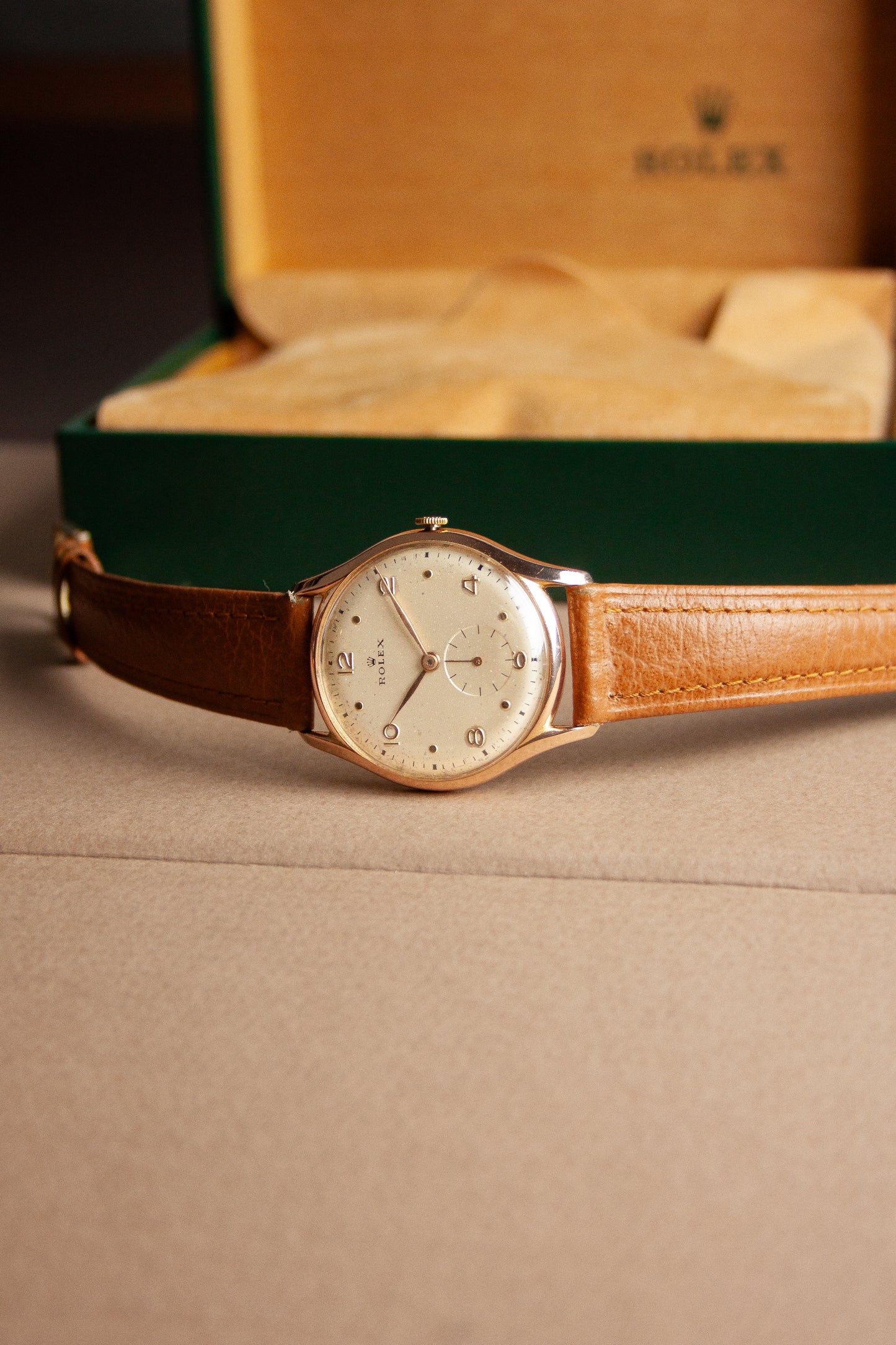 Rolex French 18K Rose gold 34