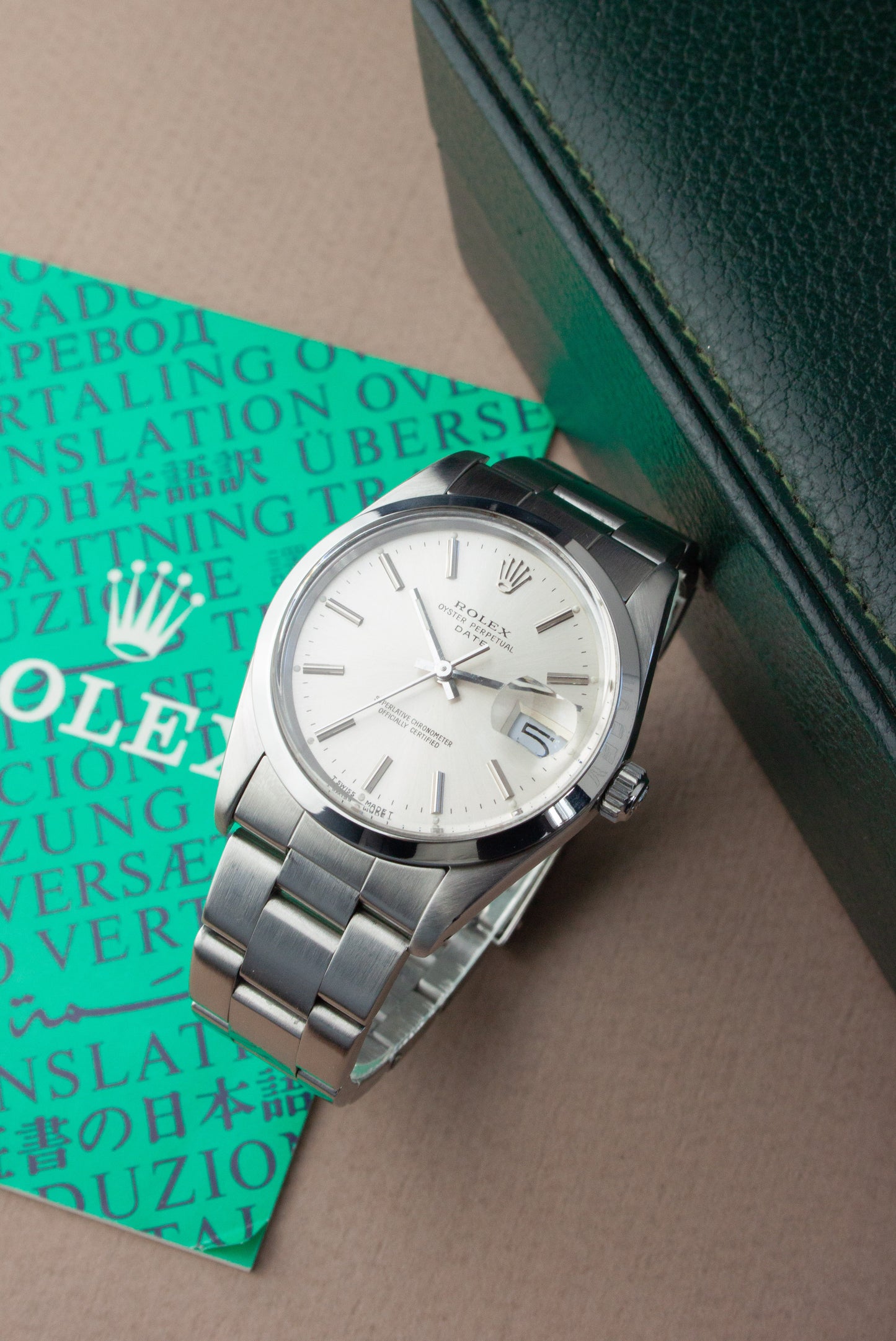 Rolex Oyster Perpetual Date 34 + Box & Booklet
